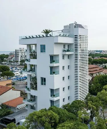 Italia Palace - Only Adults Apartment