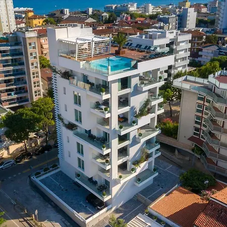 Italia Palace - Only Adults Apartment *